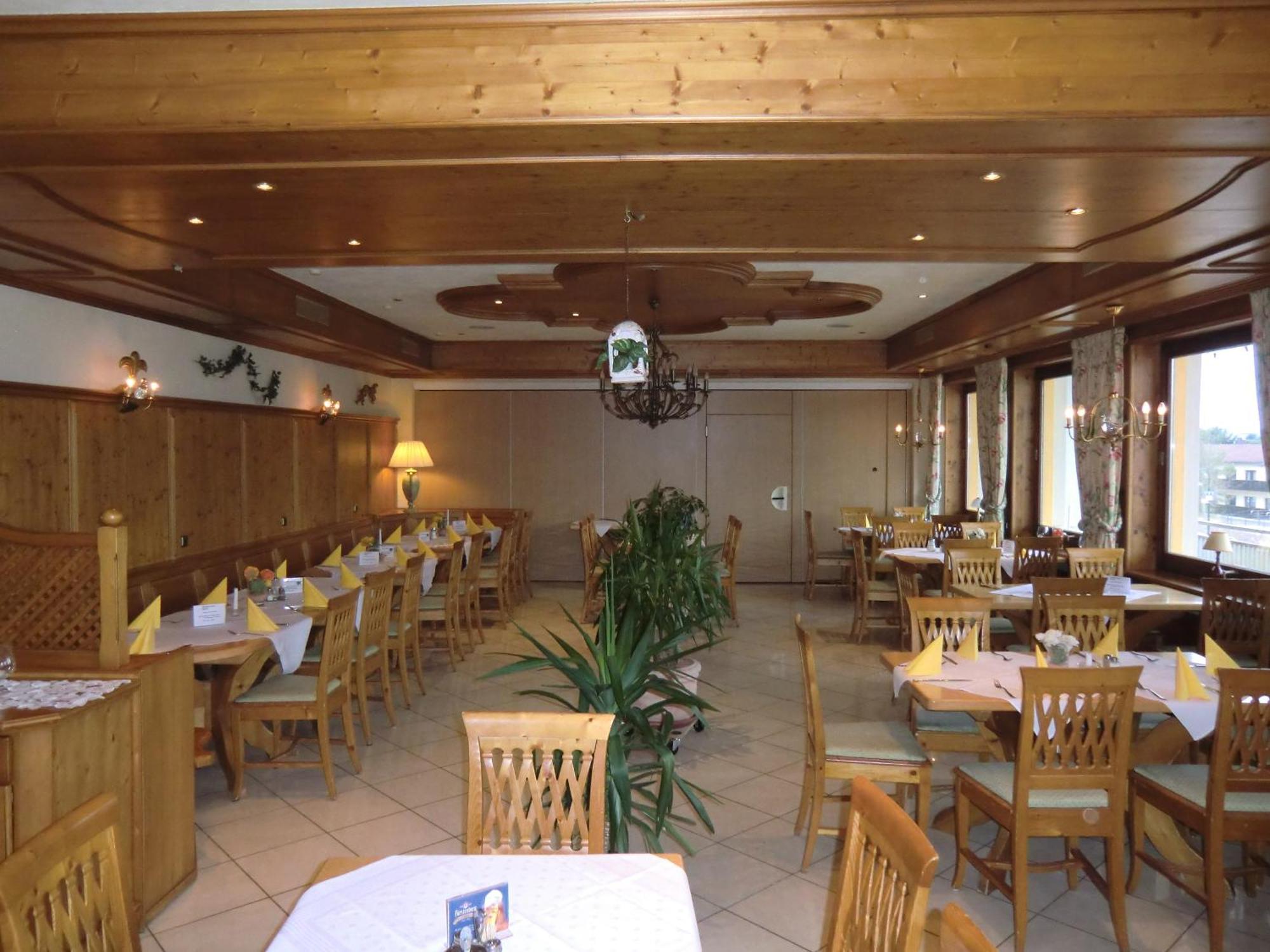 Hotel Schlossgarten Gladenbach Eksteriør bilde