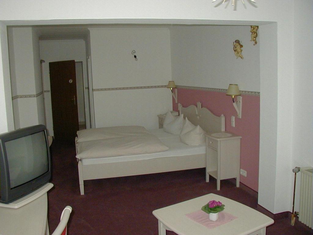 Hotel Schlossgarten Gladenbach Rom bilde